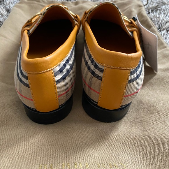 Burberry 1983 Check Link Loafer Size 37 NWT - Picture 7 of 8